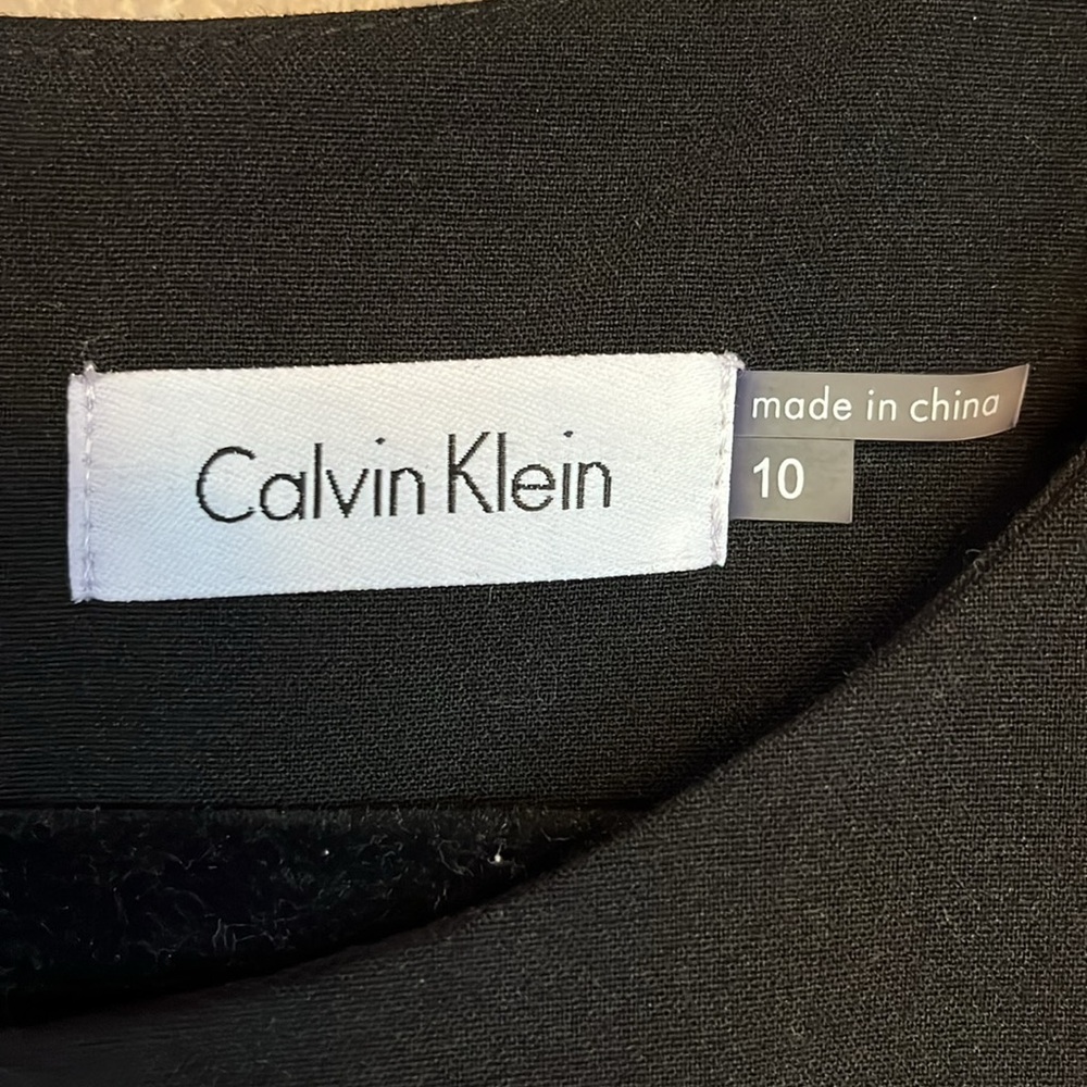 Calvin Klein black sheath dress. Size 10 - Picture 2 of 11